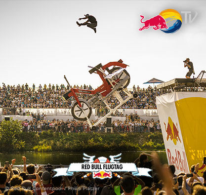 Project RED BULL FLUGTAG